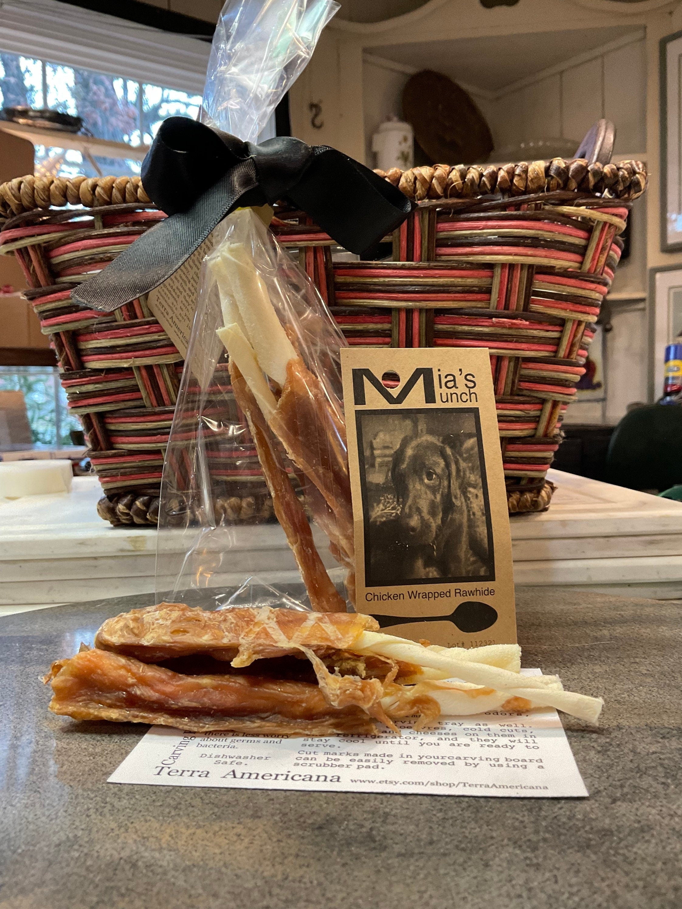 Mia's Munch Chicken Wrapped Rawhide Dog Treats